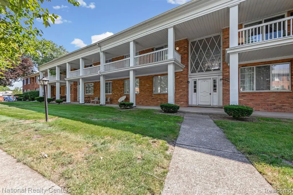29546 Hoover, Warren, MI 48093 - #1