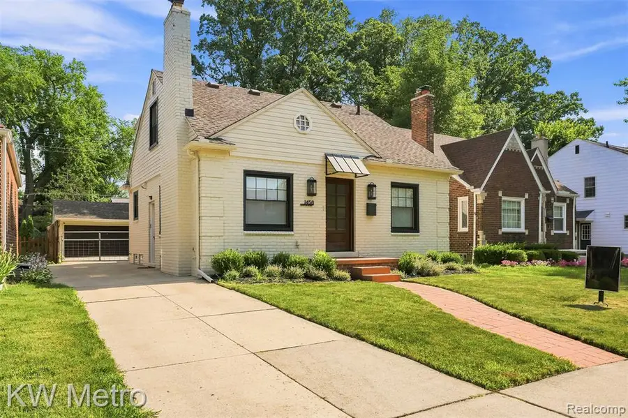 1458 Hampton, Grosse Pointe, MI 48236 - #3