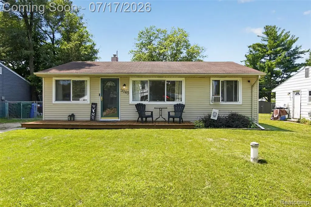 3045 Fisher, Commerce, MI 48390 - #1