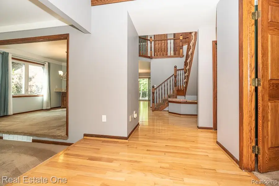 5129 Highmount, Troy, MI 48098 - #2