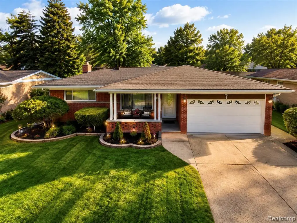 2253 Bernice, Warren, MI 48091 - #1