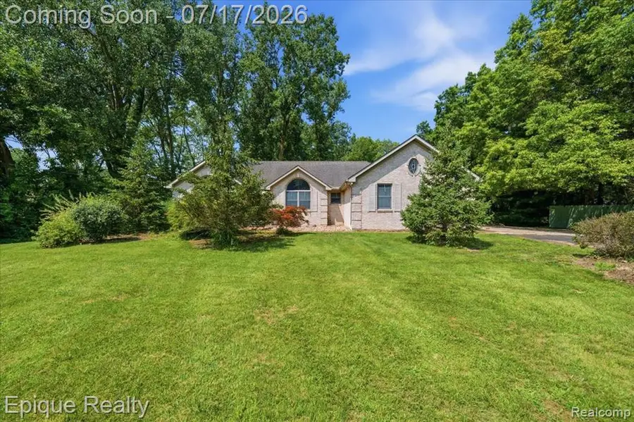 22520 Waltz, New Boston, MI 48164 - #2