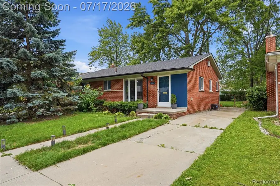 29697 Spoon, Madison Heights, MI 48071 - #2