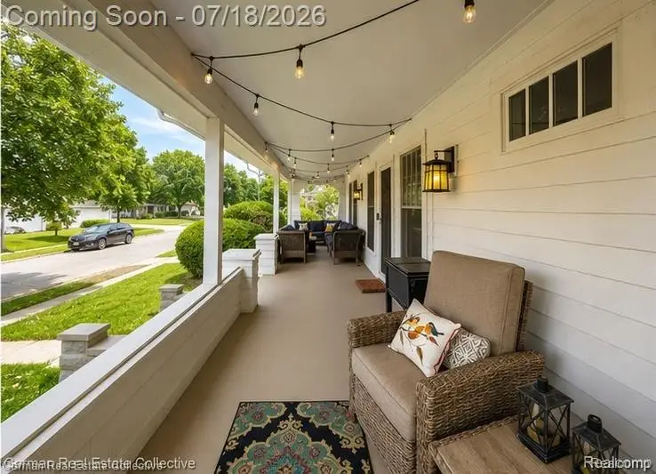 283 Phillips, Clawson, MI 48017 - #2