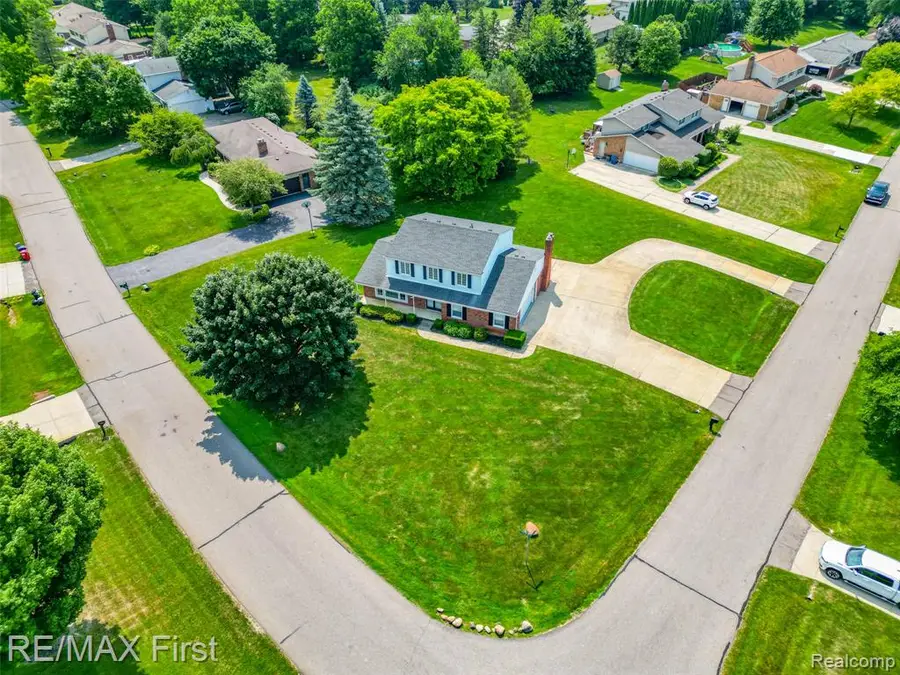8506 Orchardview, Washington, MI 48095 - #2