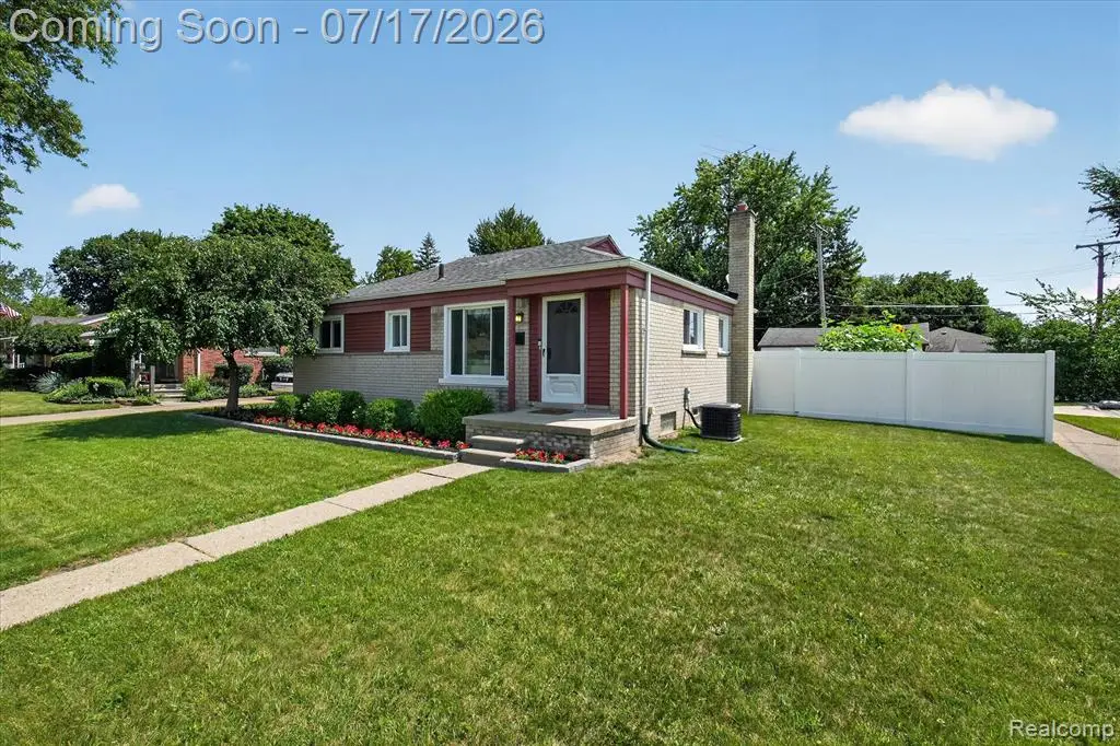 11014 Garden, Livonia, MI 48150 - #1