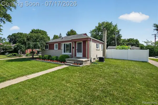11014 Garden, Livonia, MI 48150