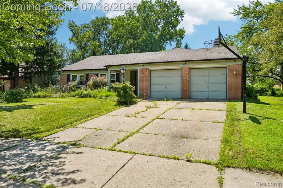 4855 Butler, Troy, MI 48085 - #3