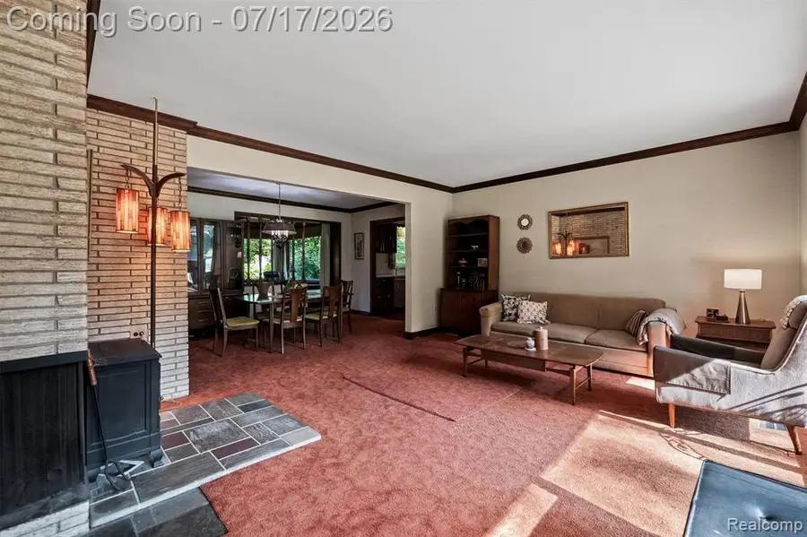 23251 Cass, Farmington, MI 48335 - #3