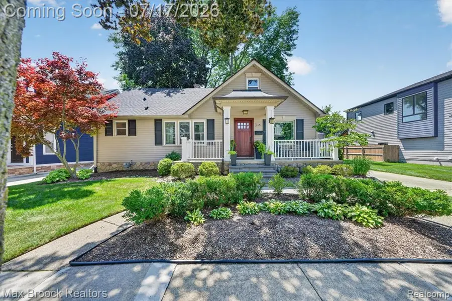 1320 Cole, Birmingham, MI 48009 - #3
