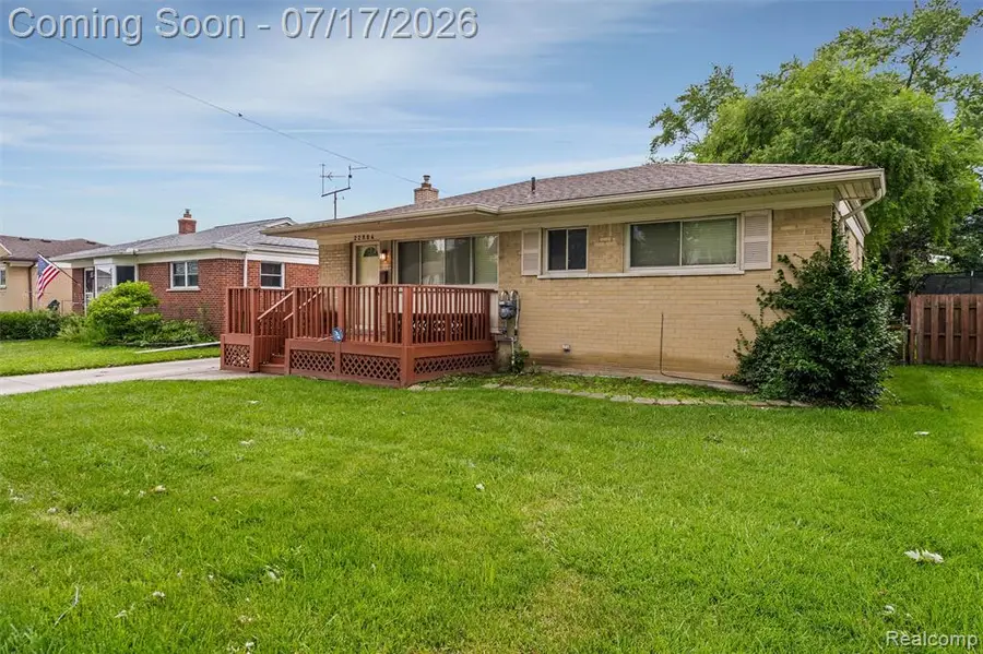22804 Furton, Saint Clair Shores, MI 48082 - #3