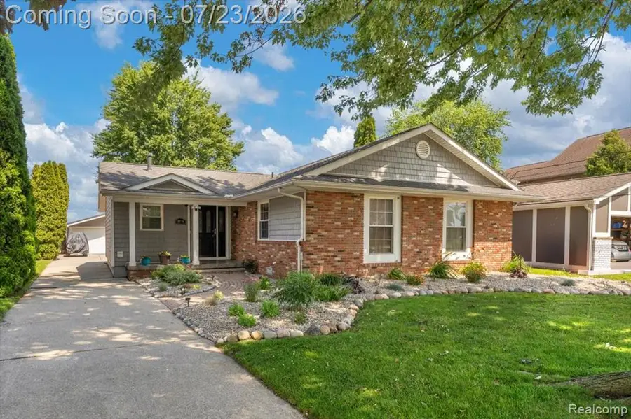 39510 Lakeshore Drive, Harrison Township, MI 48045 - #2