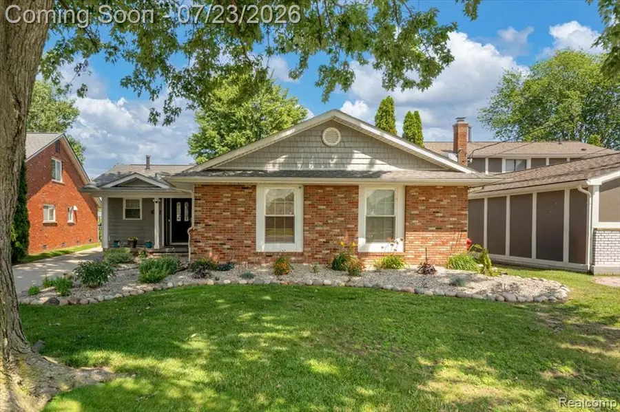 39510 Lakeshore Drive, Harrison Township, MI 48045 - #3