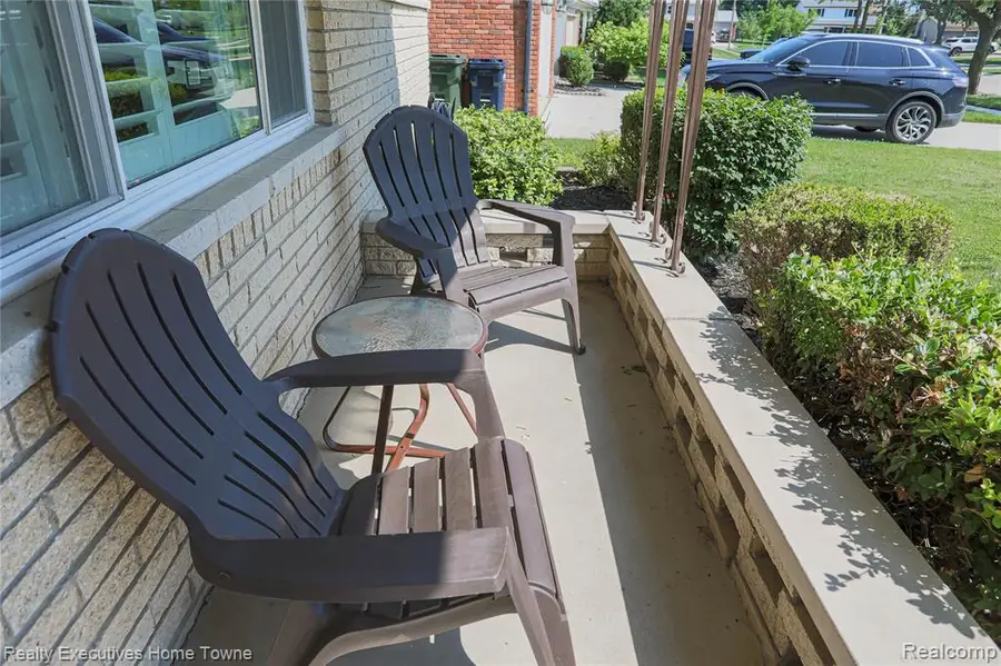 33829 Kennedy, Sterling Heights, MI 48310 - #3