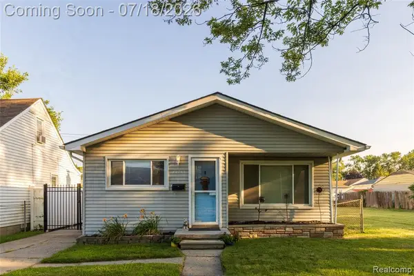 20743 Powers, Dearborn Heights, MI 48125