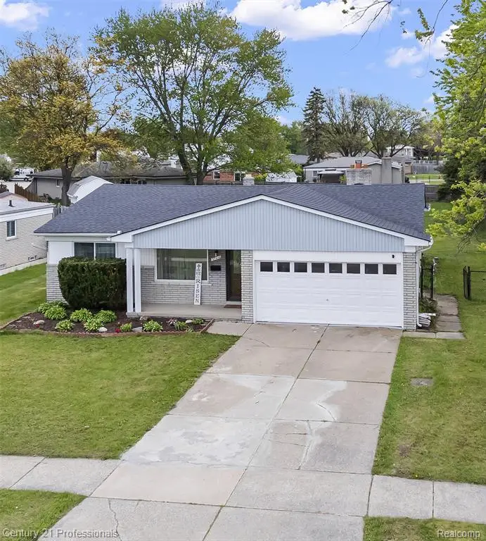 37010 Calka, Sterling Heights, MI 48310 - #3