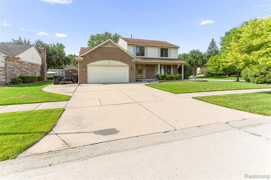 22333 Crestwood, Trenton, MI 48183 - #3
