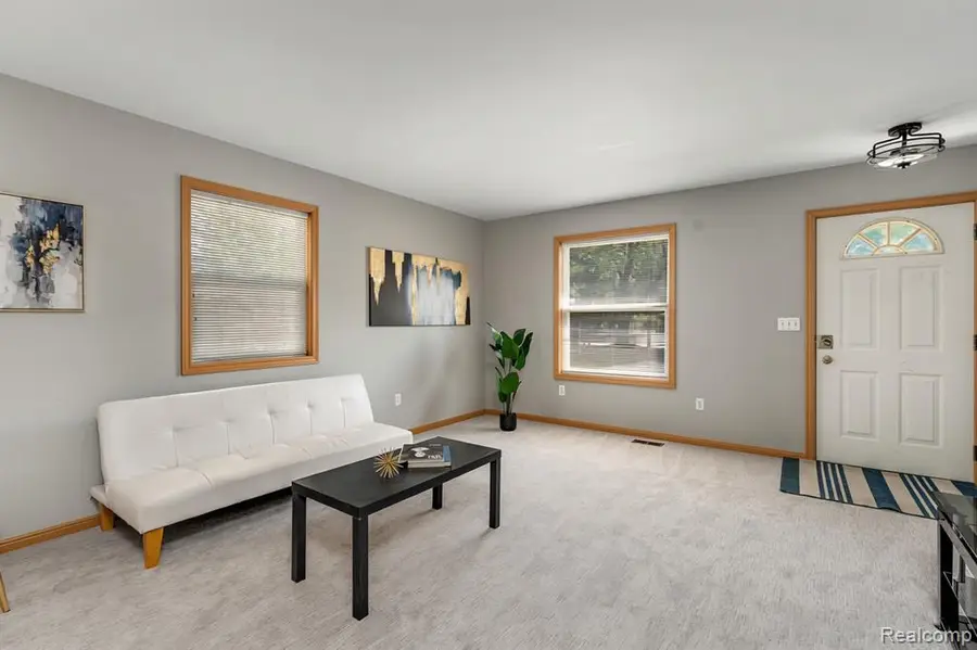 22327 Martin, Saint Clair Shores, MI 48081 - #2
