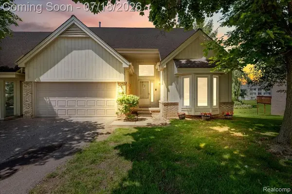 24533 Martel, Farmington Hills, MI 48335