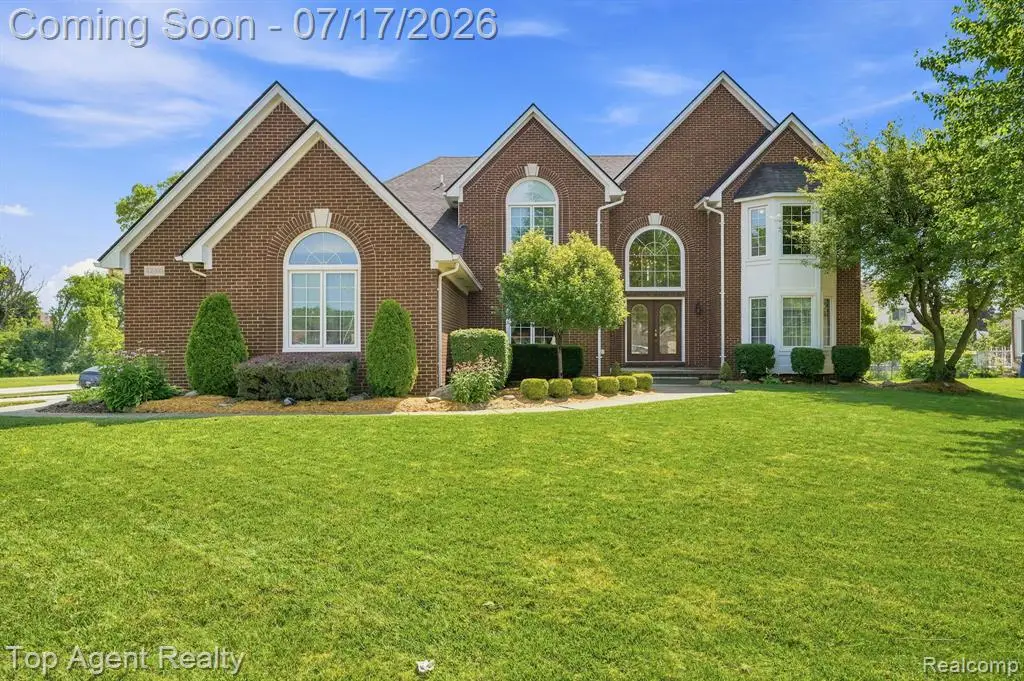 42316 Locklin, Sterling Heights, MI 48314 - #1