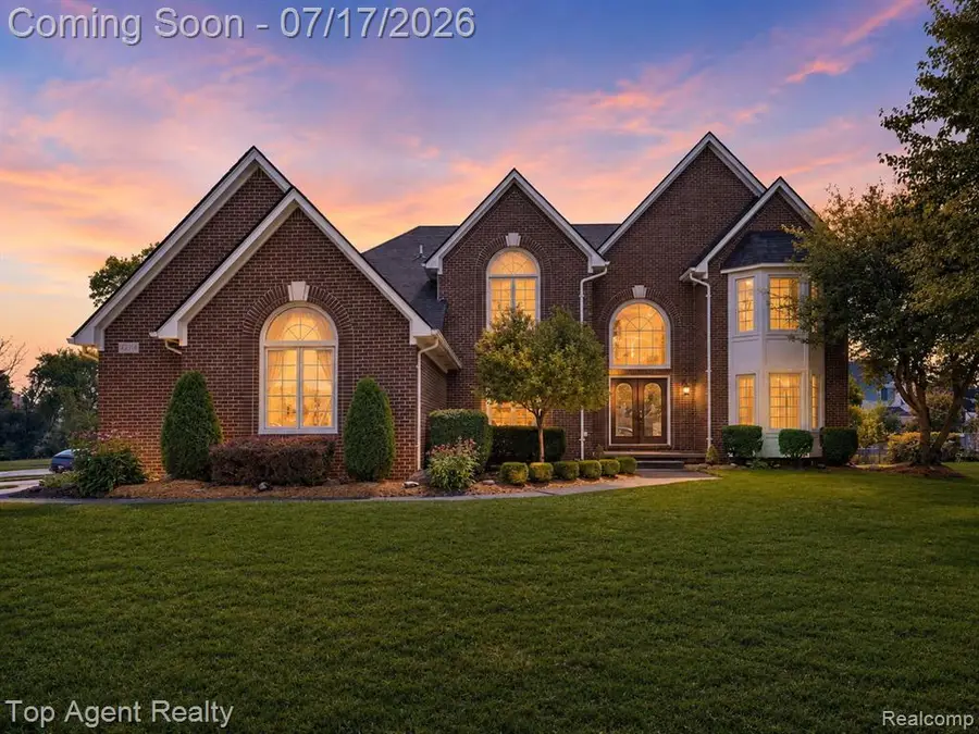 42316 Locklin, Sterling Heights, MI 48314 - #2