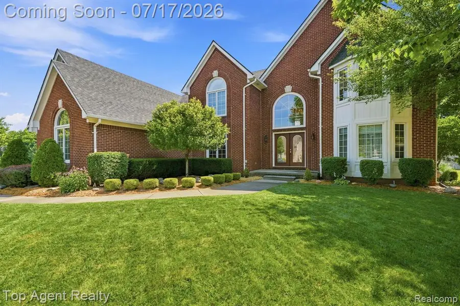 42316 Locklin, Sterling Heights, MI 48314 - #3