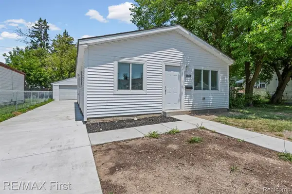 11051 Maxwell, Warren, MI 48089