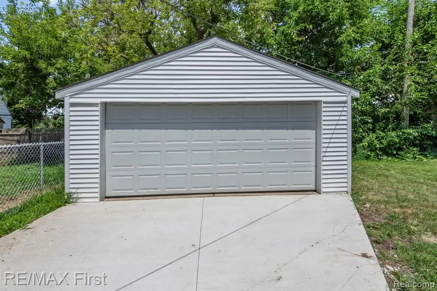 11051 Maxwell, Warren, MI 48089 - #2