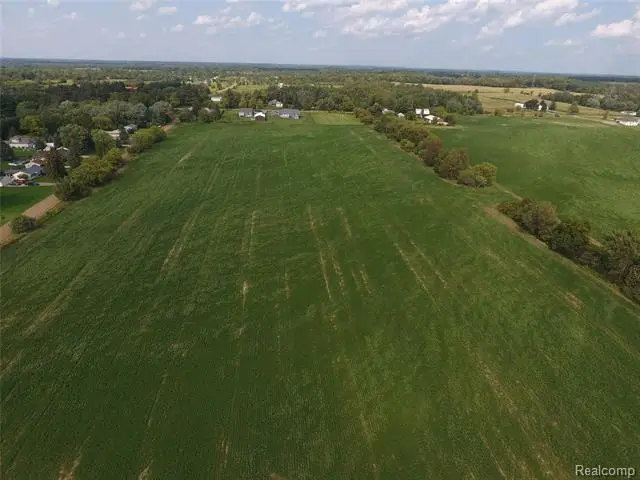 VL E Richfield, Davison, MI 48423 - #1