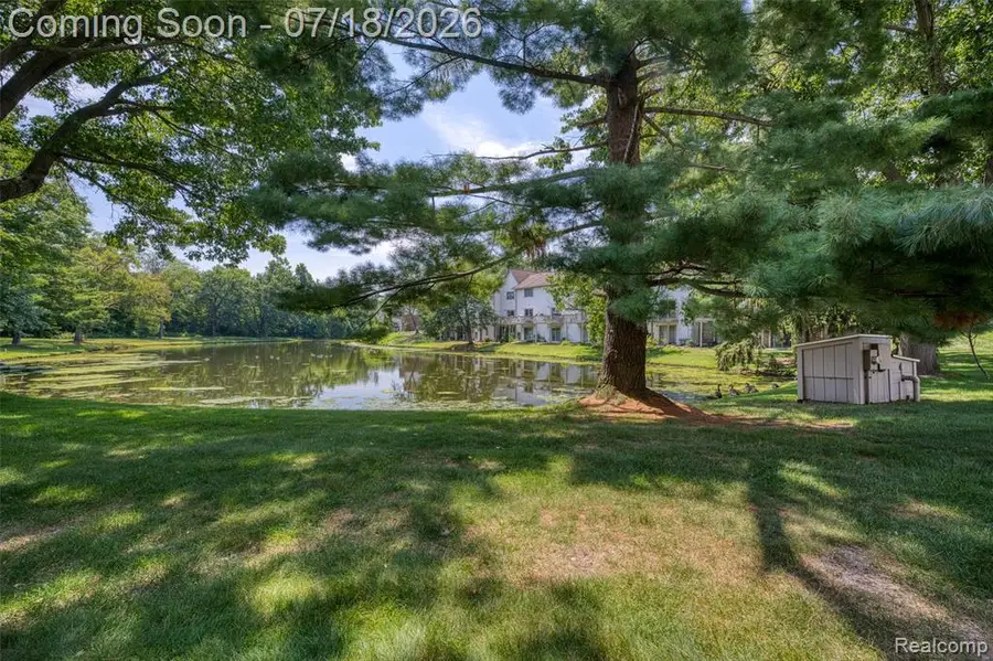 7300 Bluewater #110, Clarkston, MI 48348 - #2