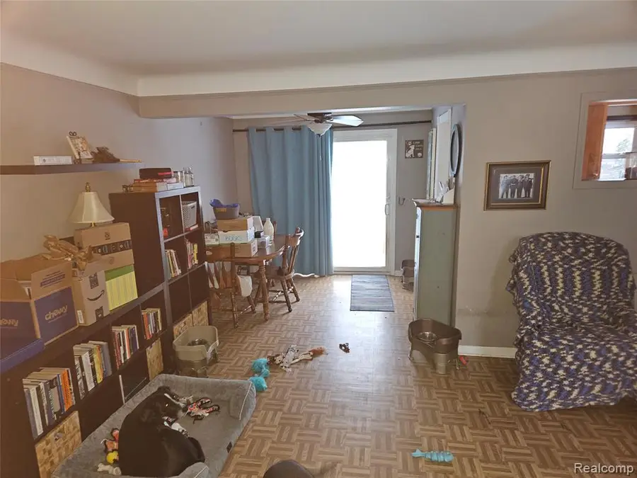 15524 Macarthur, Redford, MI 48239 - #2