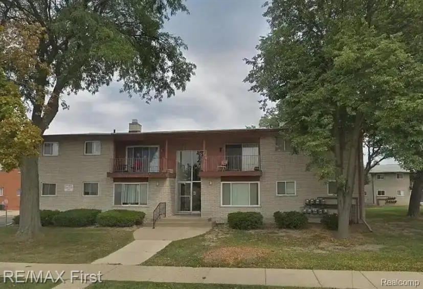 29106 Lund, Warren, MI 48093 - #1