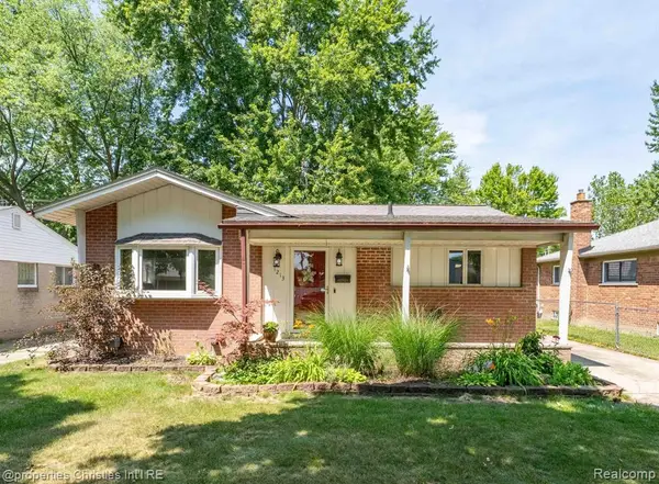 1213 Langley, Clawson, MI 48017