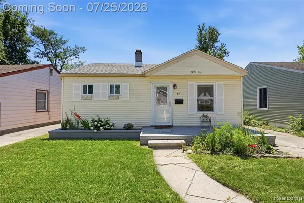 84 E Kalama, Madison Heights, MI 48071