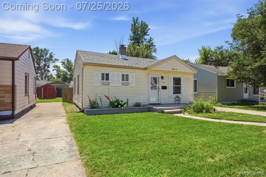84 E Kalama, Madison Heights, MI 48071 - #3