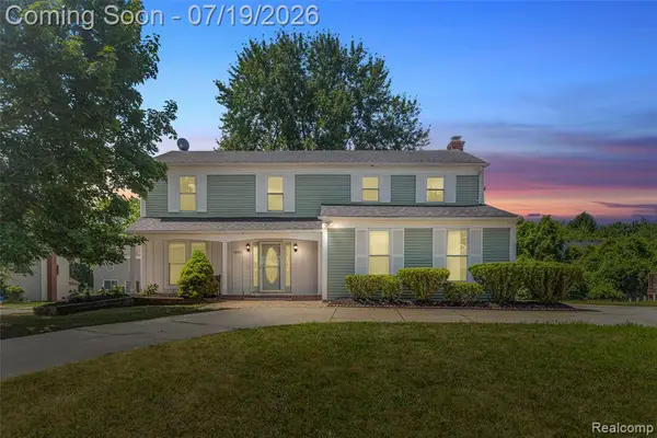5994 Kingsfield, West Bloomfield, MI 48322