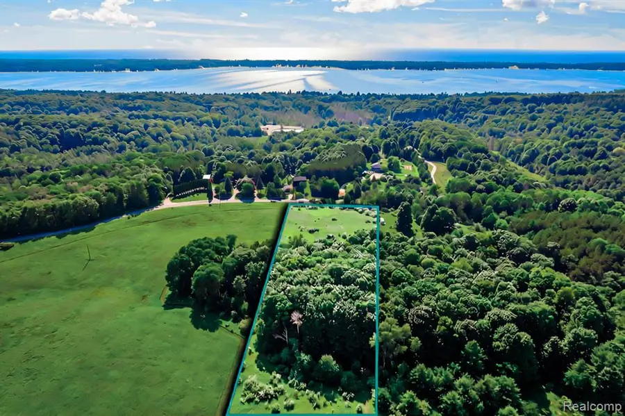 00 Shadynook, Central Lake, MI 49622 - #3