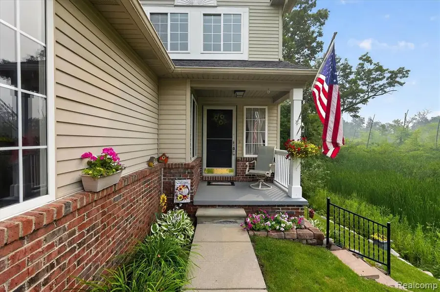10499 Viewtop, Hartland, MI 48353 - #2