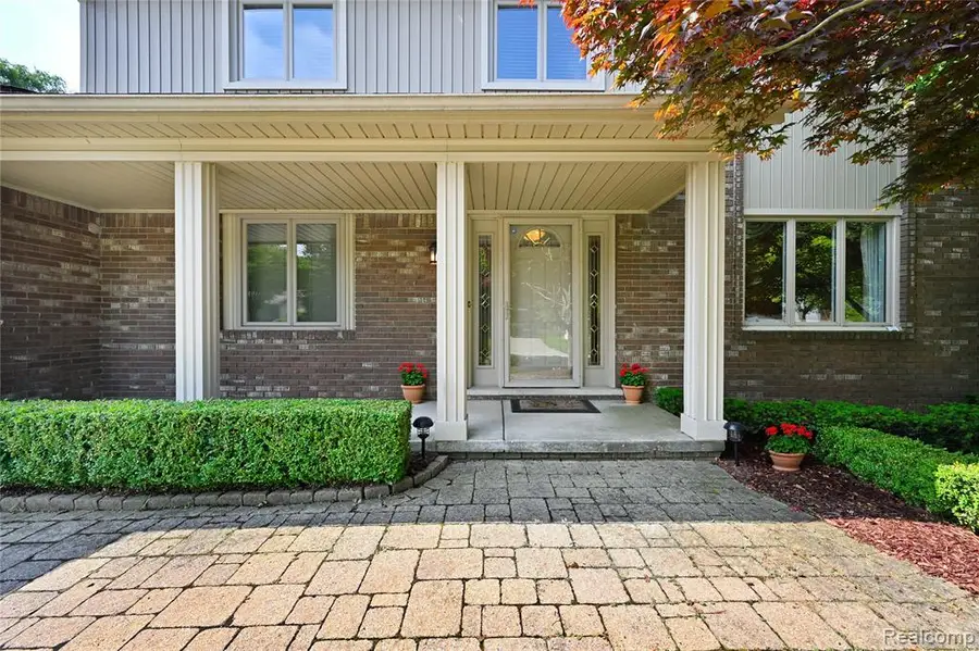1958 Chancery, Troy, MI 48085 - #2