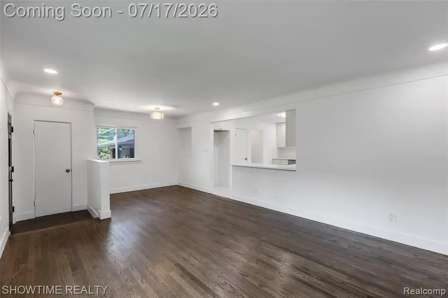 3708 Baybrook, Waterford, MI 48329 - #3