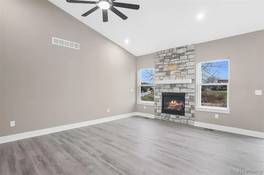 7246 Geraldine, Swartz Creek, MI 48473 - #3