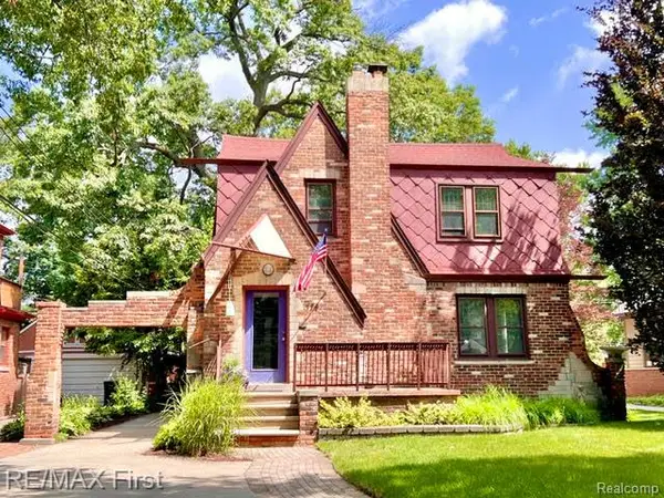 774 W Oakridge, Ferndale, MI 48220