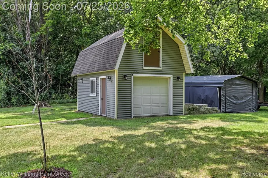 423 East, Holly, MI 48442 - #3