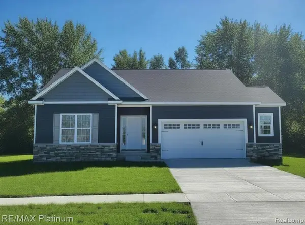 6251 Brook Stone, Linden, MI 48451
