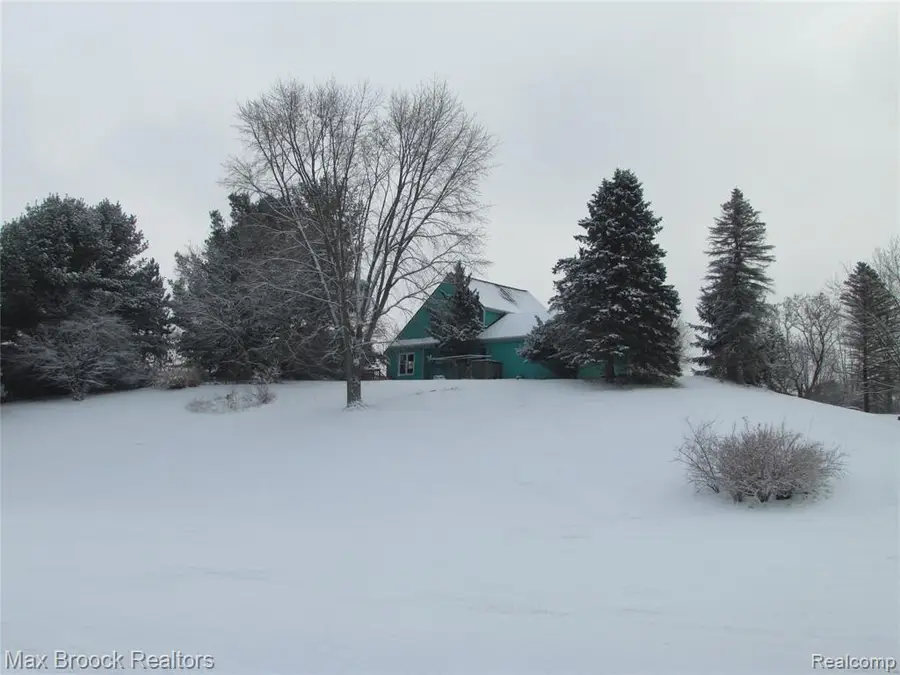 4622 Fleck, Hartland, MI 48430 - #2