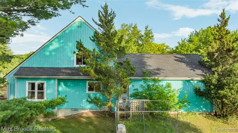 4622 Fleck, Hartland, MI 48430 - #3