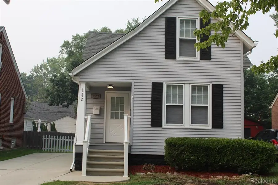 1552 Brys, Grosse Pointe, MI 48236 - #2