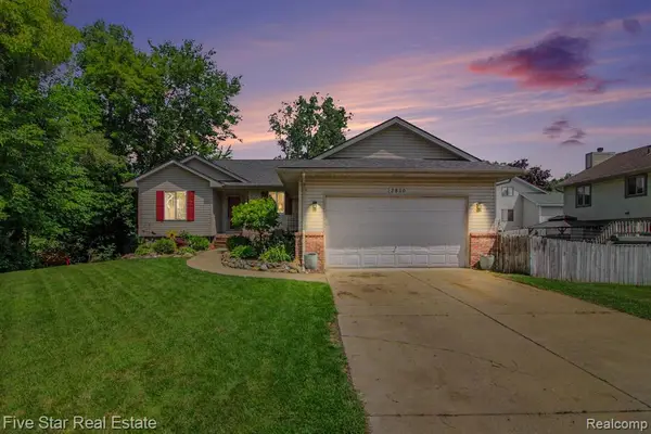 2830 Bayberry, Waterford, MI 48329