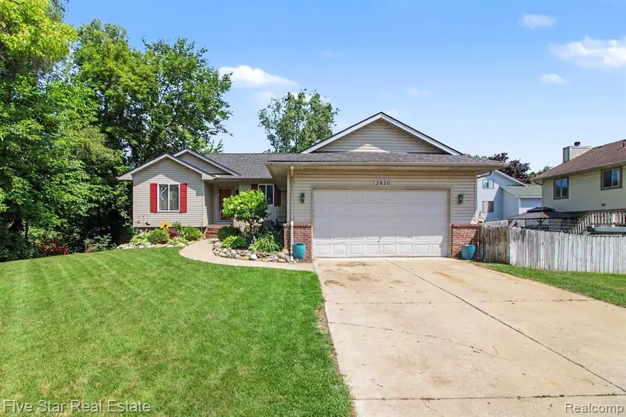 2830 Bayberry, Waterford, MI 48329 - #2