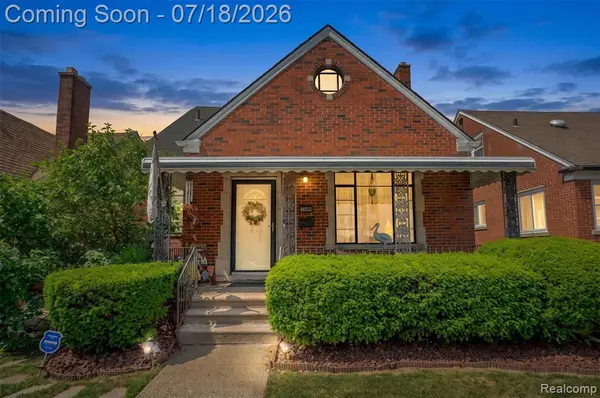11695 Mcdougall, Hamtramck, MI 48212